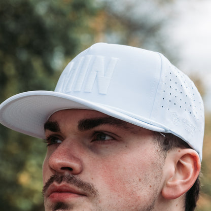 MIN Performance Hat - White